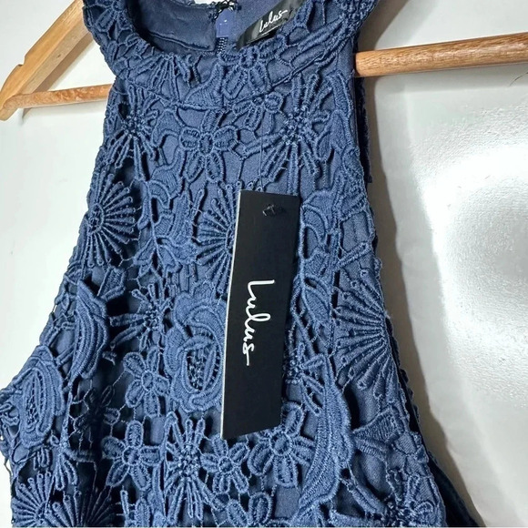 Lulus NWT Navy Love Poem Lace Mini Dress Size Medium - Picture 6 of 13